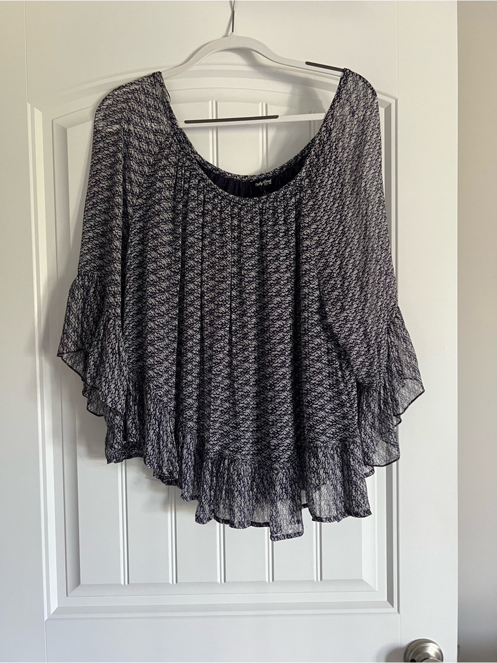 Lucky Brand Blue & White Printed Flutter Sleeve Tunic